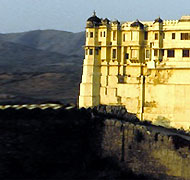 Devigarh Palace Udaipur Travel